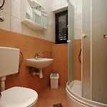 4852b